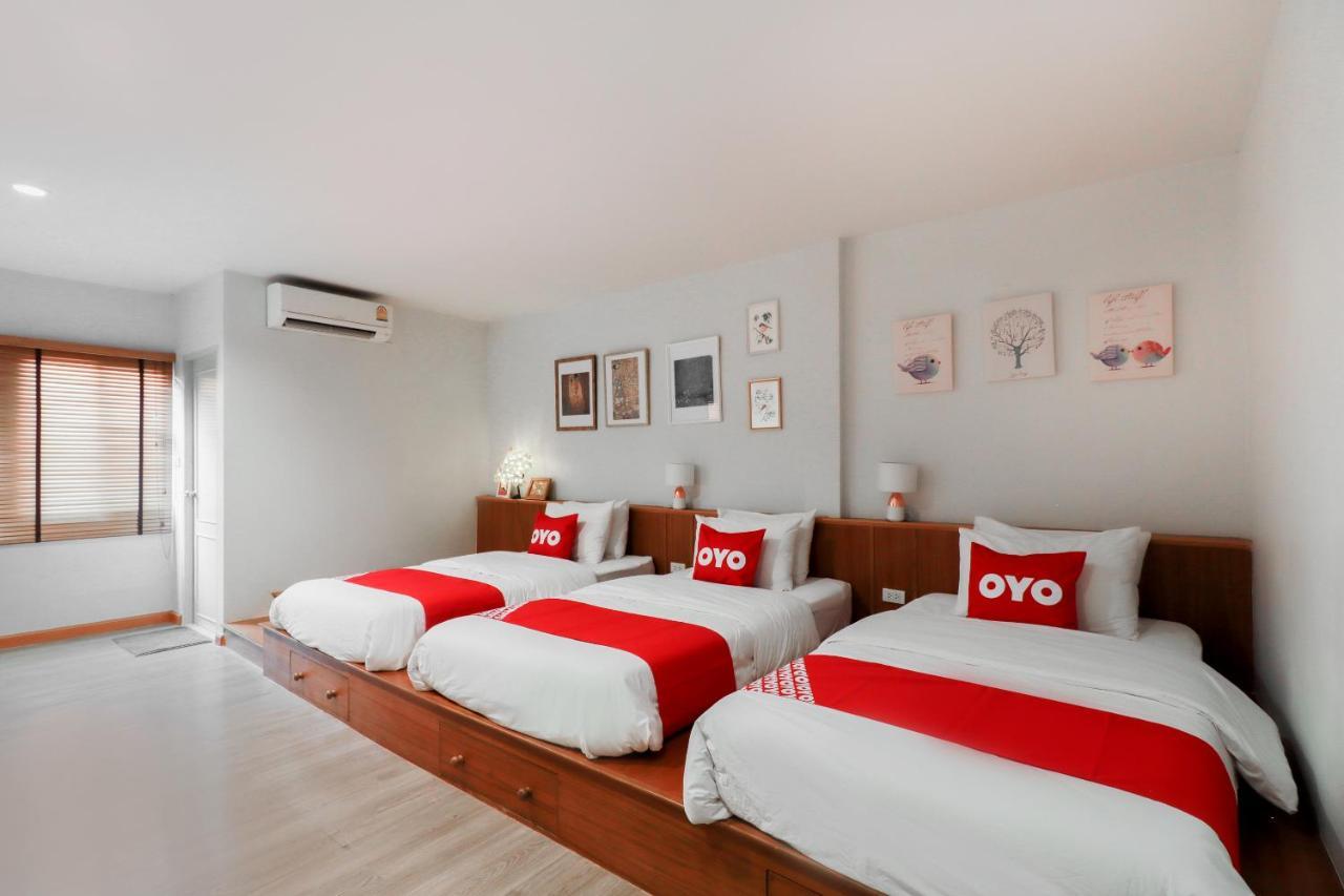 Bed and Breakfast Oyo 825 Casampika Чиангмай Экстерьер фото